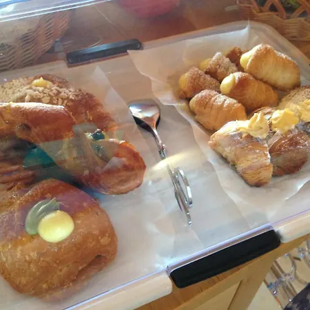 Paraiso Madera 住宿加早餐酒店 Castagnaro