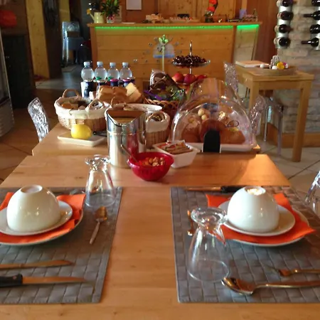 فندق مبيت وإفطار Paraiso Madera Castagnaro